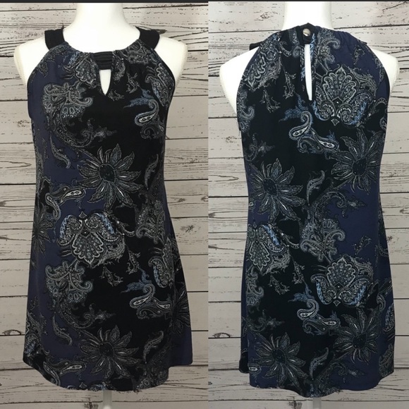 new directions Dresses & Skirts - New directions blue black and white pattern dress